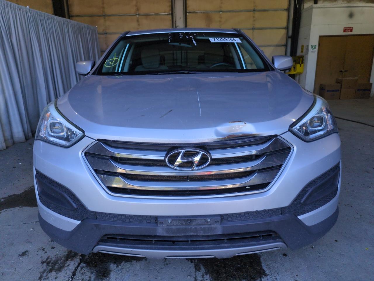 Lot #2845354057 2015 HYUNDAI SANTA FE S