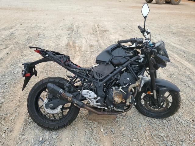 YAMAHA MT-03