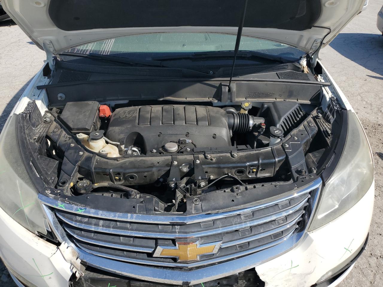 Lot #2897247332 2014 CHEVROLET TRAVERSE L