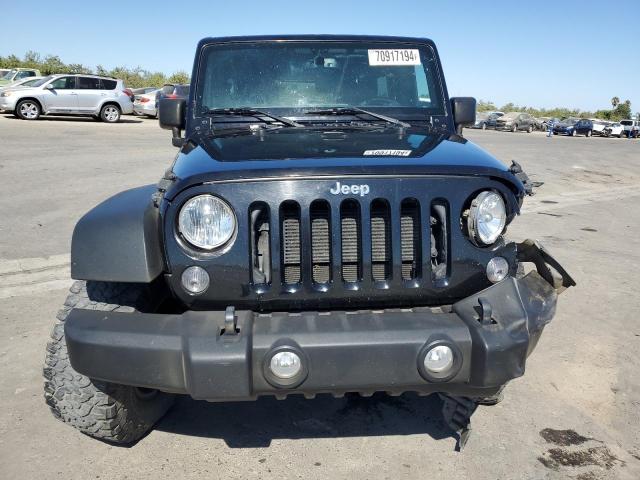 VIN 1C4BJWDG0FL557417 2015 Jeep Wrangler, Sport no.5