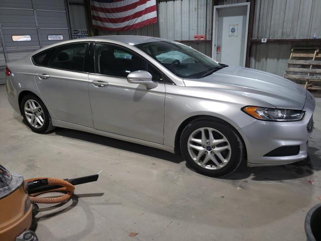 VIN 3FA6P0HD2GR213626 2016 Ford Fusion, SE no.4