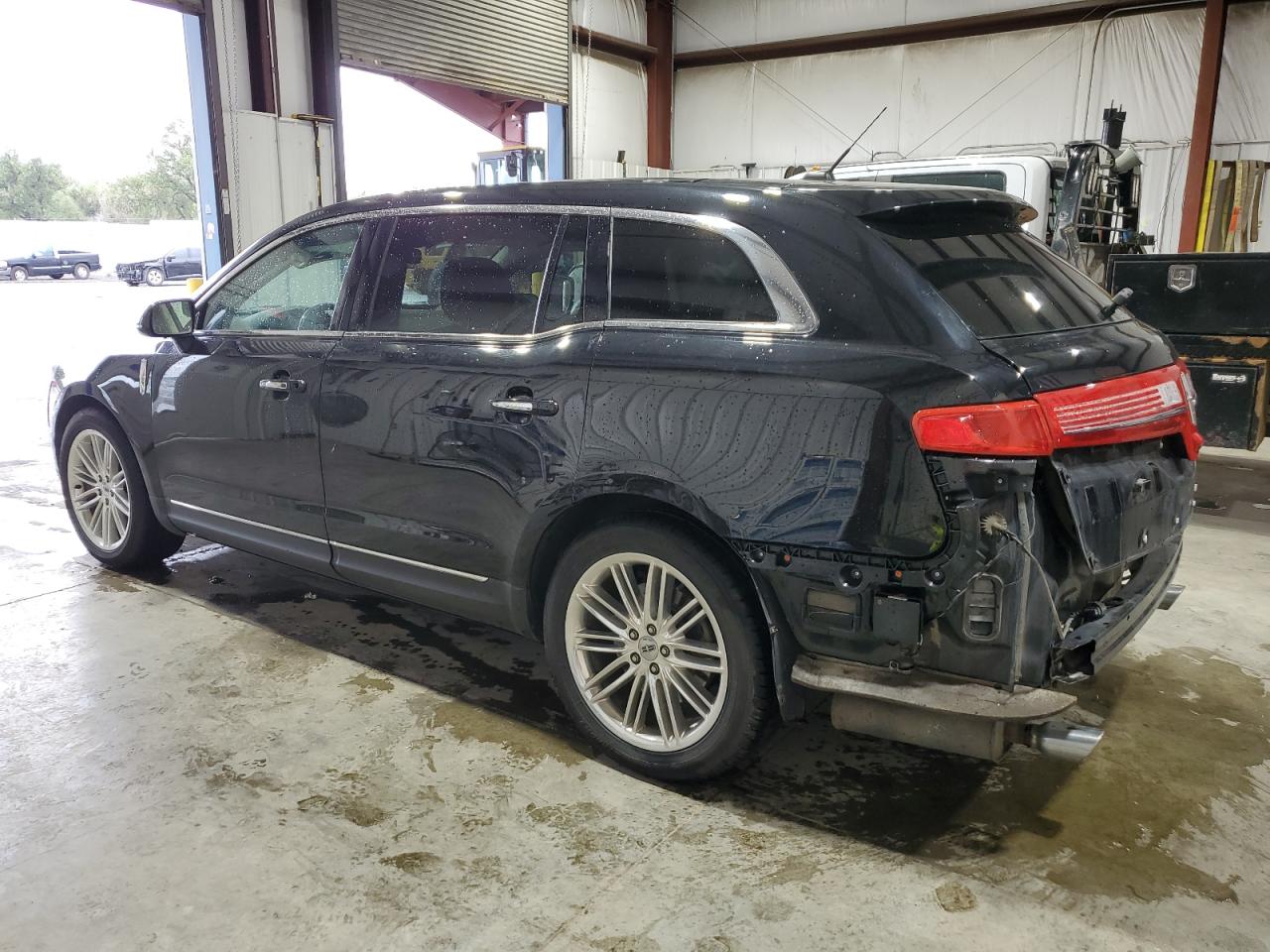 Lot #2857883916 2019 LINCOLN MKT