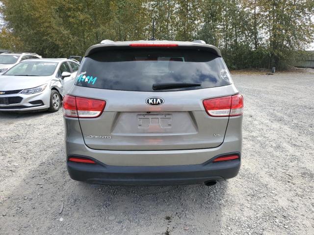 VIN 5XYPGDA51HG195365 2017 KIA Sorento, LX no.6