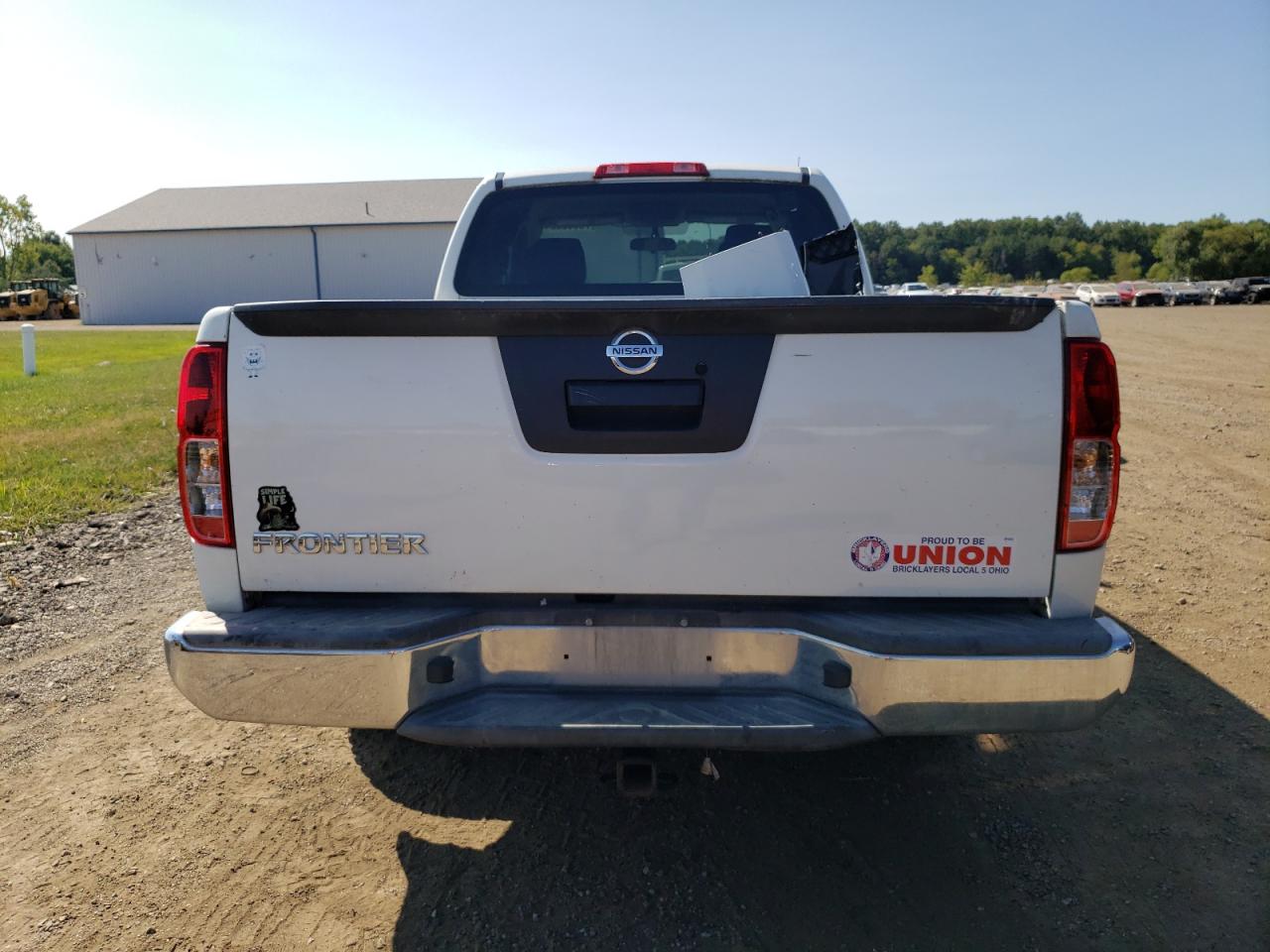 Lot #3050379902 2016 NISSAN FRONTIER S