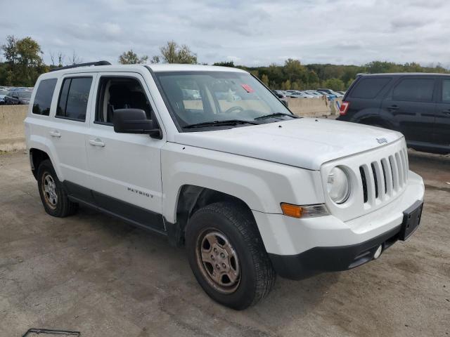 VIN 1C4NJRBB1GD771995 2016 Jeep Patriot, Sport no.4