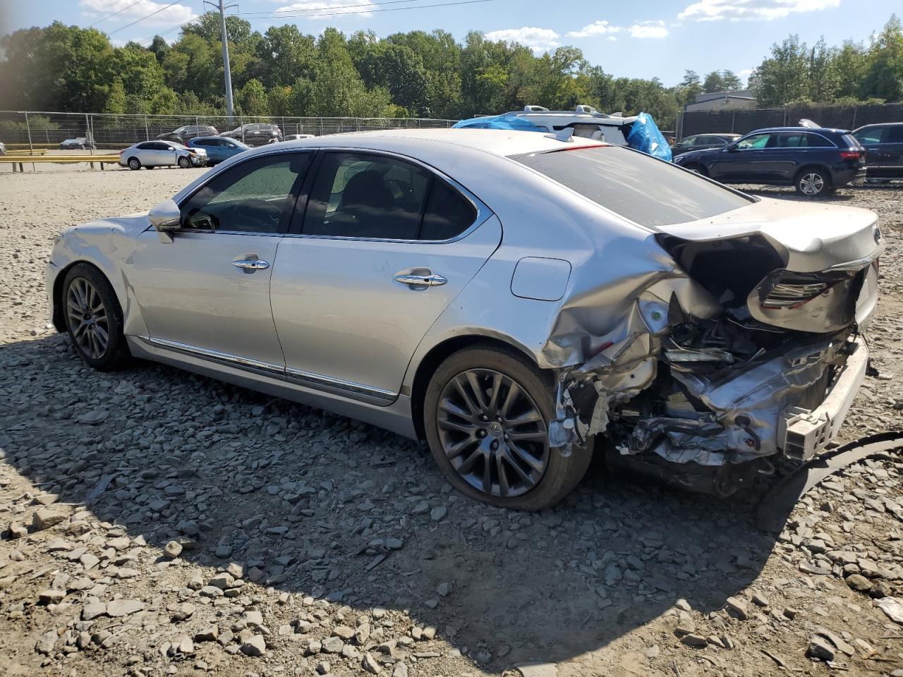 Lot #2969904892 2013 LEXUS LS 460