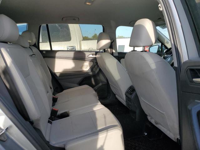 2019 VOLKSWAGEN TIGUAN SE - 3VV2B7AX3KM082251