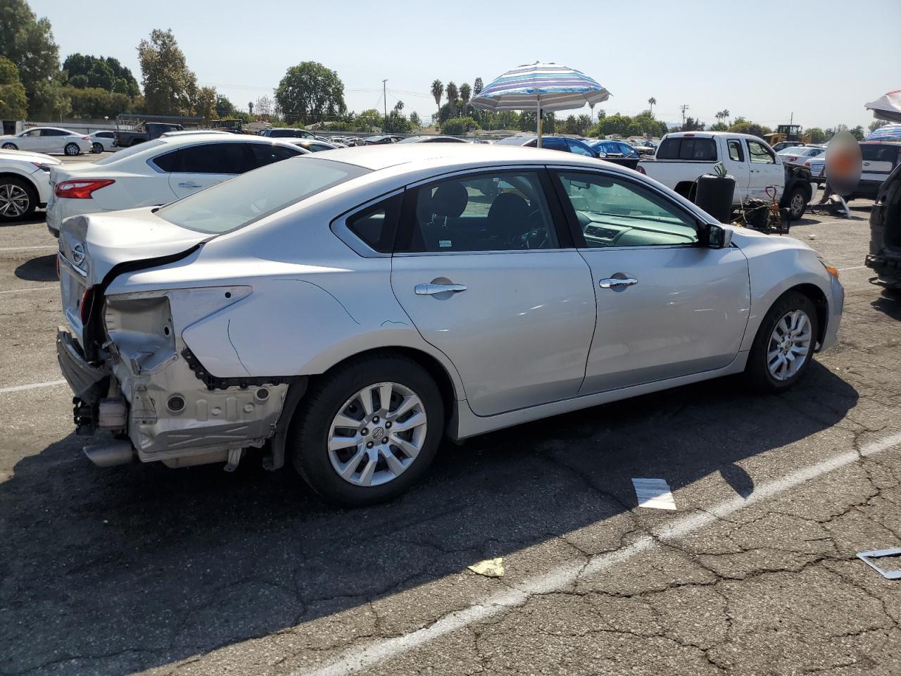 NISSAN ALTIMA 2.5 2016 silver  gas 1N4AL3AP0GN329759 photo #4