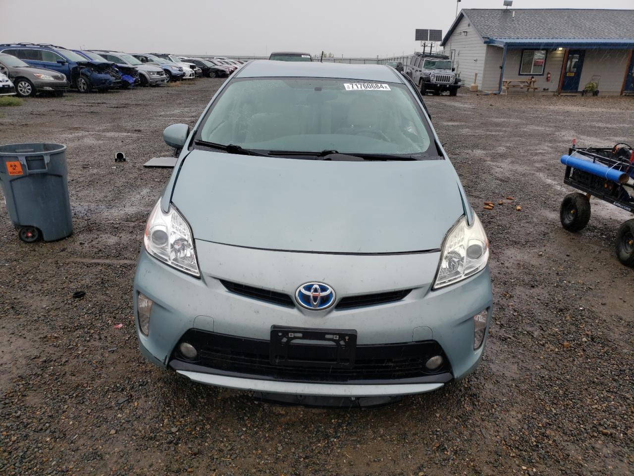 Lot #2886448932 2015 TOYOTA PRIUS