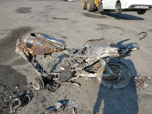 2000 HARLEY-DAVIDSON XL883 1HD4CAM15YK112129