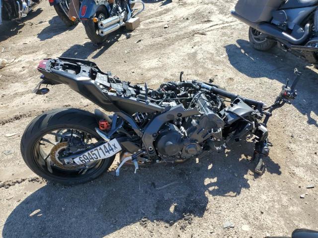 YAMAHA MT09 2024 black  gas JYARN94EXRA001131 photo #1