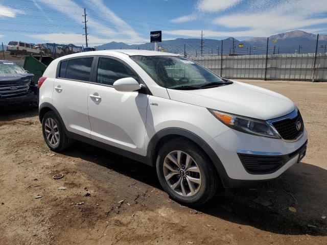 VIN KNDPBCAC8F7739720 2015 KIA Sportage, LX no.4