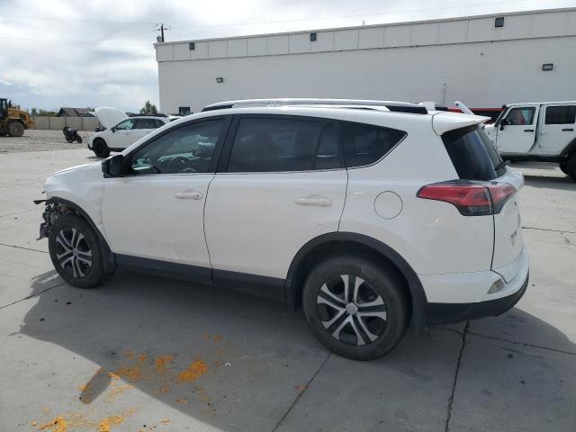 TOYOTA RAV4 LE 2018 white  gas JTMZFREV4JJ177483 photo #3