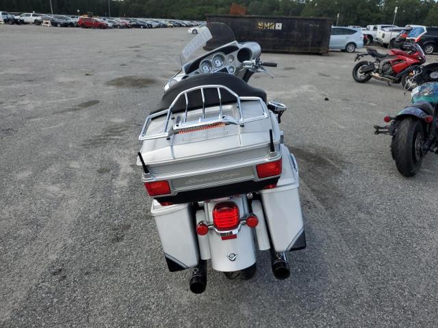 2009 HARLEY-DAVIDSON FLHTCUSE4 1HD1PR8199Y955622