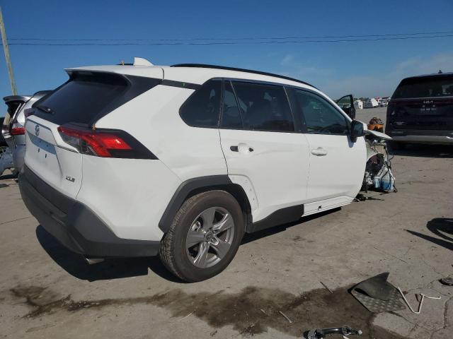 VIN 2T3W1RFV0NW225018 2022 Toyota RAV4, Xle no.3