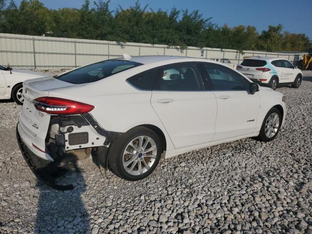 VIN 3FA6P0LU8KR205983 2019 Ford Fusion, SE no.3