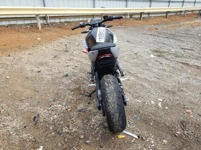 2024 SUZUKI GSX800 R JS1EM11B0R7100307