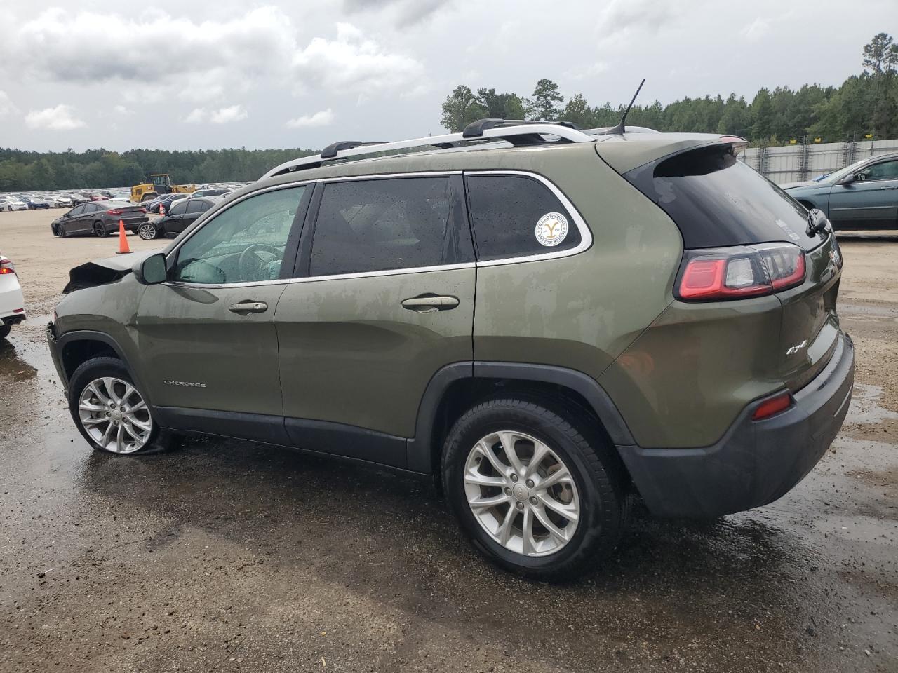 2019 Jeep CHEROKEE L, LATITUDE