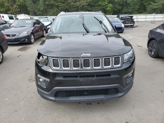 VIN 3C4NJDBBXHT627750 2017 Jeep Compass, Latitude no.5