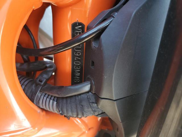 2021 KTM 890 DUKE R - VBKTU9403MM810932