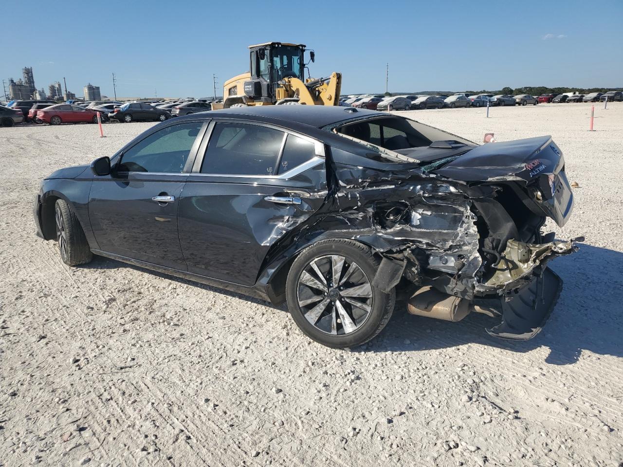 Lot #2955477538 2021 NISSAN ALTIMA SV