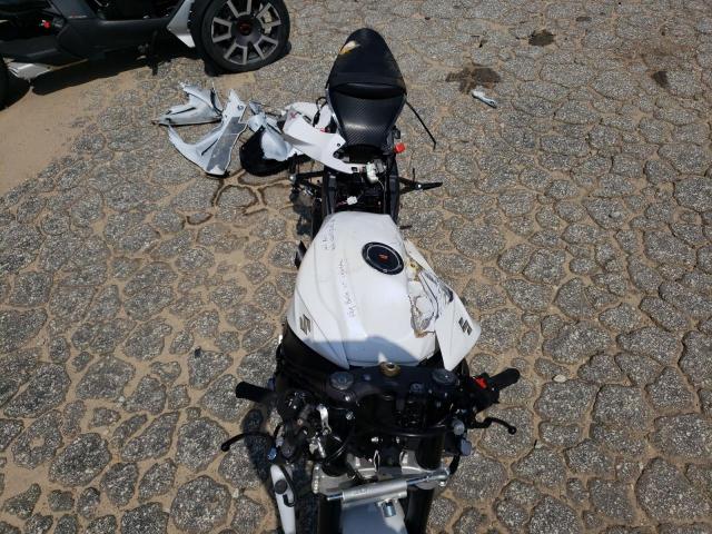 2020 SUZUKI GSX-R600 - JS1GN7FA8L7100829