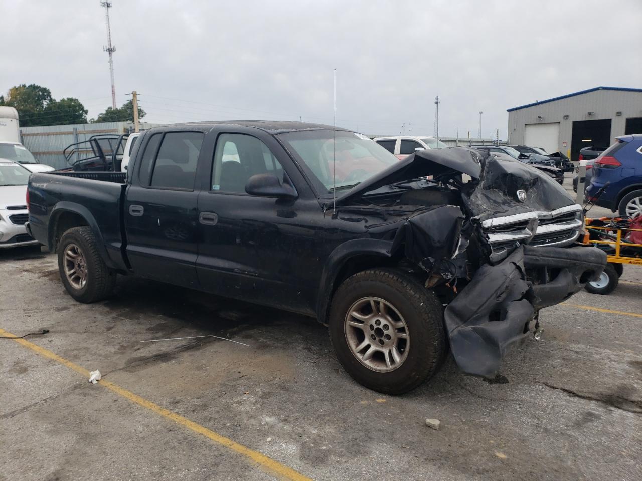 Lot #2945570076 2004 DODGE DAKOTA QUA