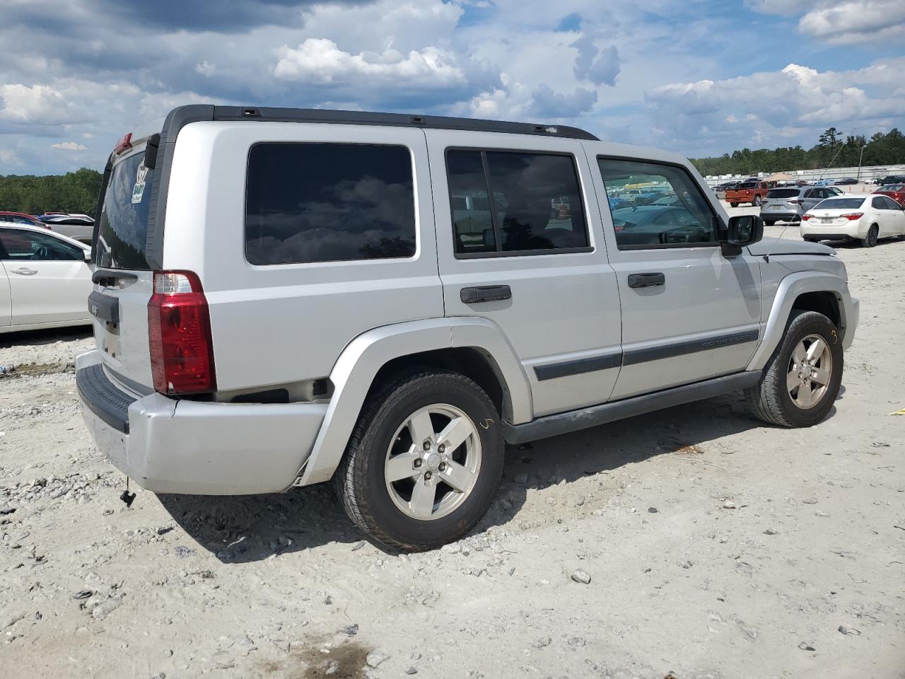 2006 Jeep COMMANDER