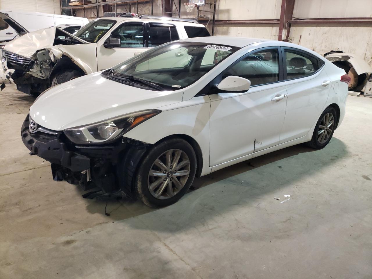 Hyundai Elantra 2015 UD