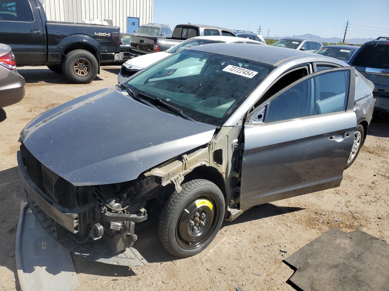 Lot #2996211393 2018 HYUNDAI ELANTRA SE