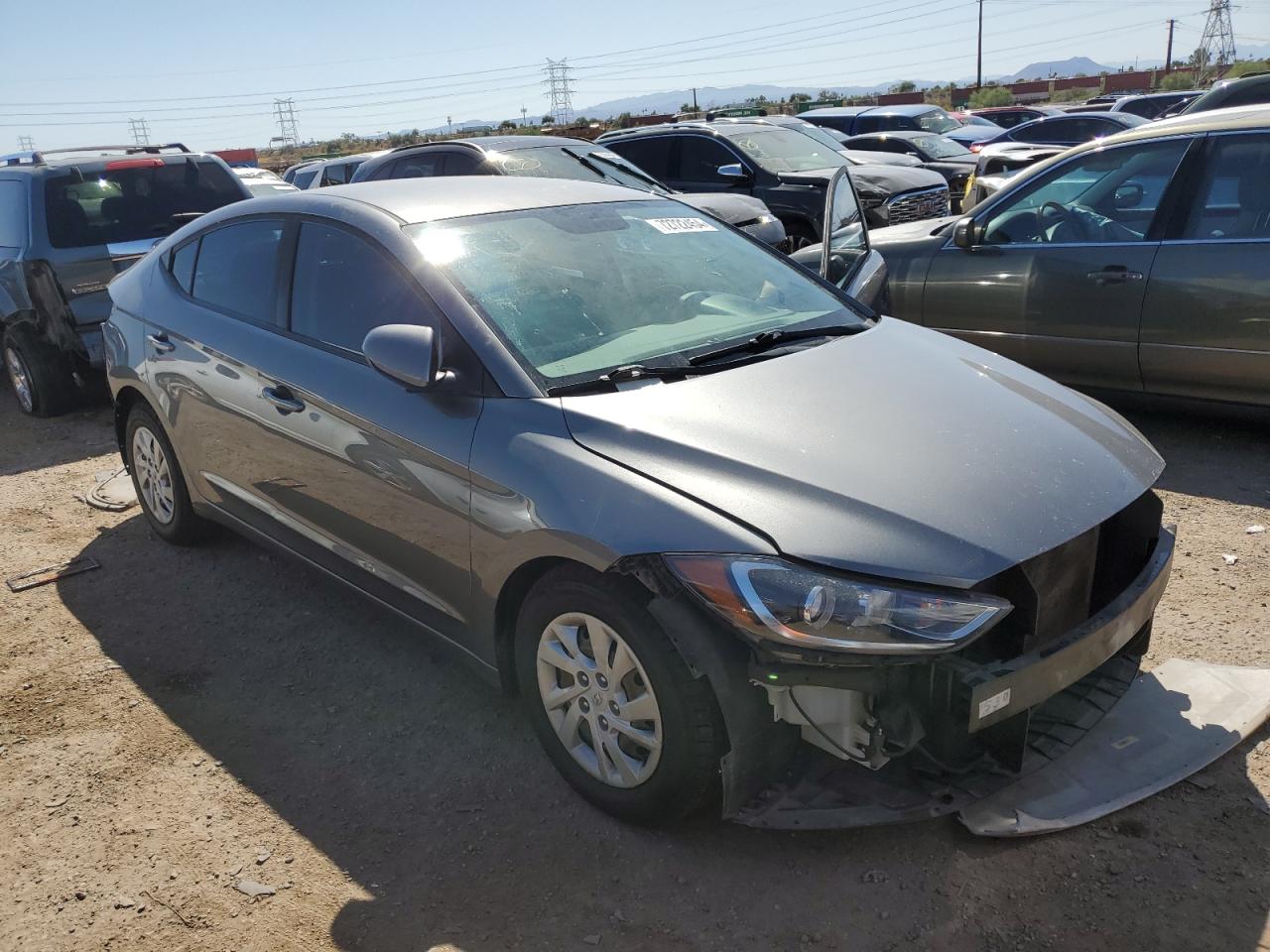 Lot #2996211393 2018 HYUNDAI ELANTRA SE