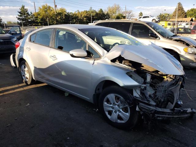 VIN KNAFK4A66E5166139 2014 KIA Forte, LX no.4