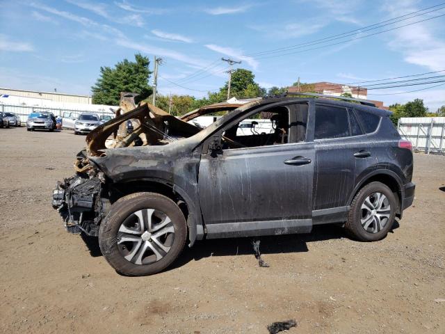 VIN JTMBFREV3HJ123569 2017 Toyota RAV4, LE no.1