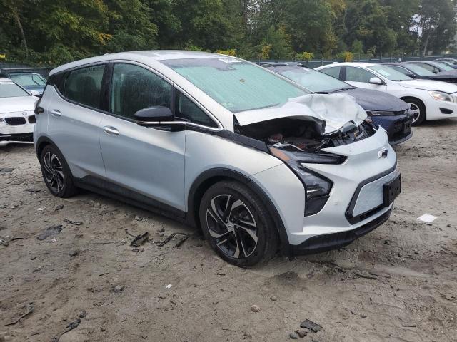 VIN 1G1FX6S01N4108402 2022 Chevrolet Bolt, 2LT no.4