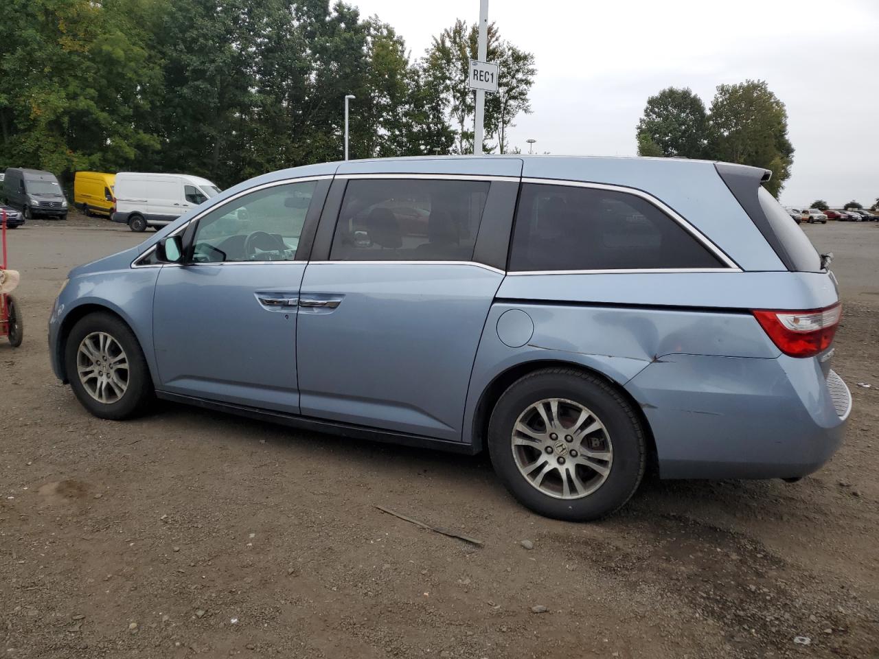 Lot #2857946264 2011 HONDA ODYSSEY EX