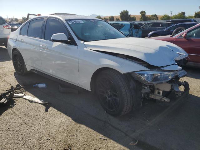 VIN WBA8B9C58JEE82326 2018 BMW 3 Series, 330 I no.4