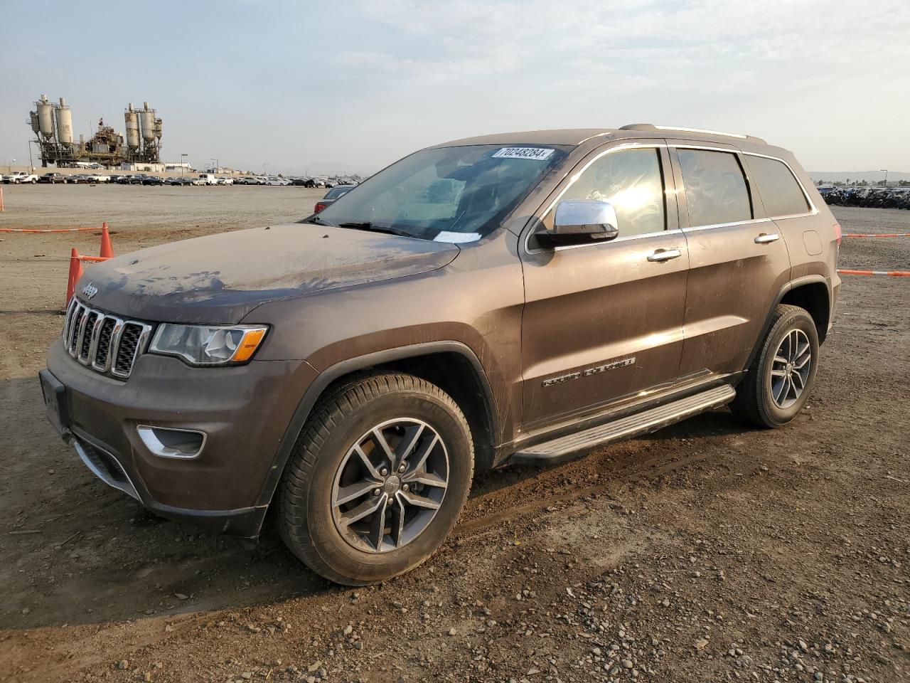  Salvage Jeep Grand Cherokee