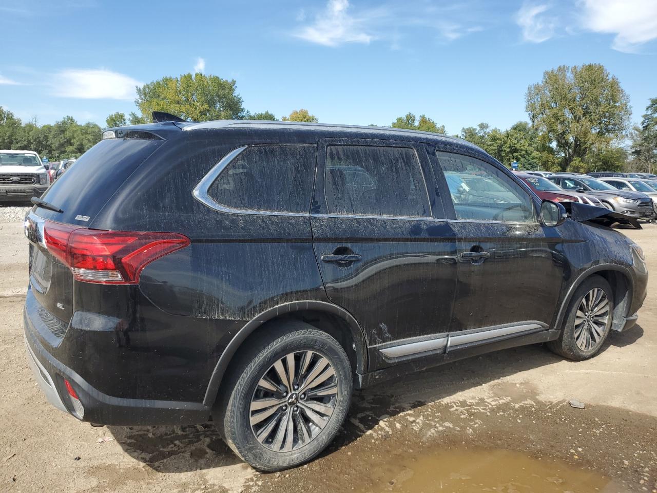 Lot #2902106971 2020 MITSUBISHI OUTLANDER