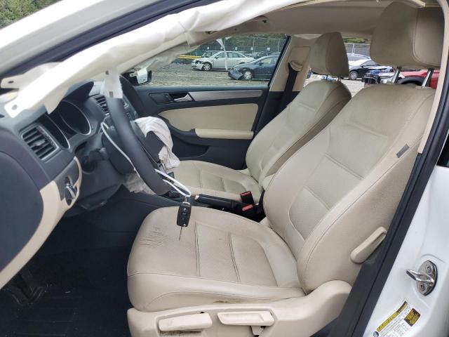 2018 VOLKSWAGEN JETTA SE - 3VWDB7AJ9JM221359