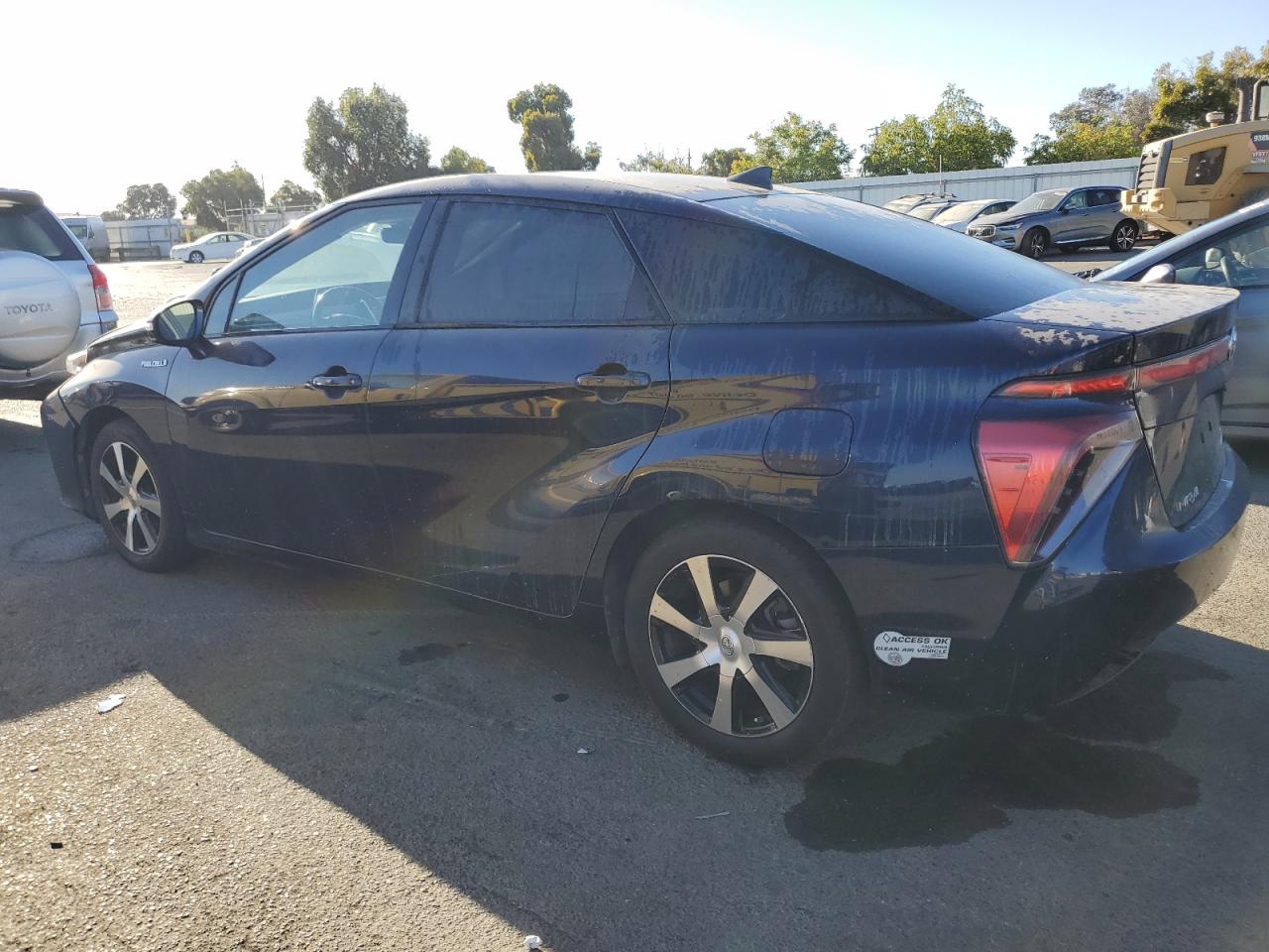 TOYOTA MIRAI 2016 blue sedan 4d hydrogen fuel cell JTDBVRBD9GA000565 photo #3