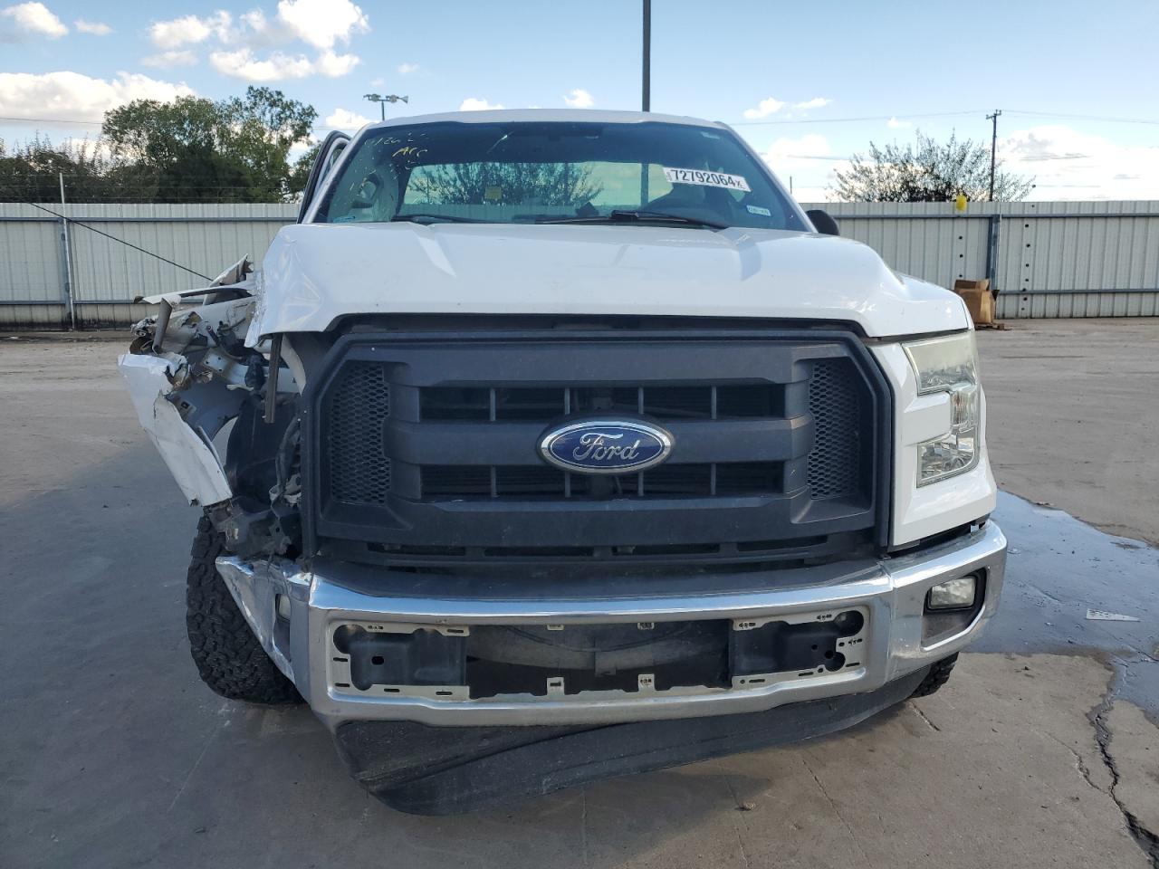 Lot #2994218284 2016 FORD F150