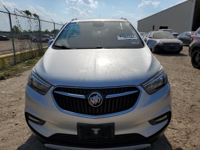 VIN KL4CJ1SB1JB639678 2018 Buick Encore, Sport Touring no.5