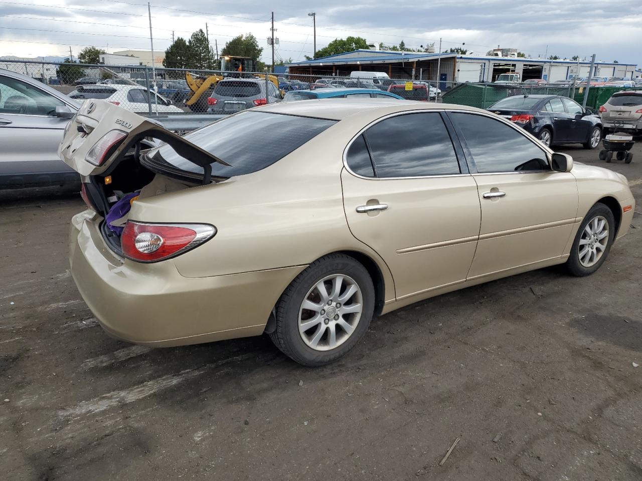 Lot #2926514283 2002 LEXUS ES 300