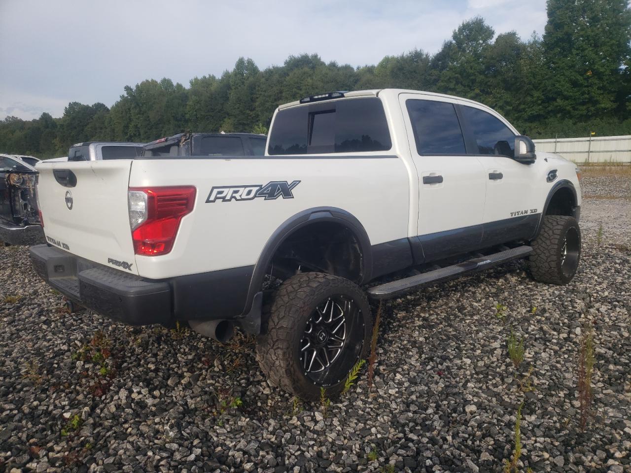 Lot #2821295988 2016 NISSAN TITAN XD S