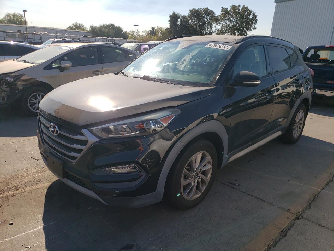 Lot #2811218334 2017 HYUNDAI TUCSON LIM