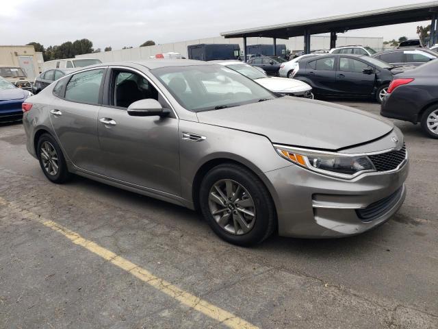 VIN 5XXGT4L19GG105517 2016 KIA Optima, LX no.4