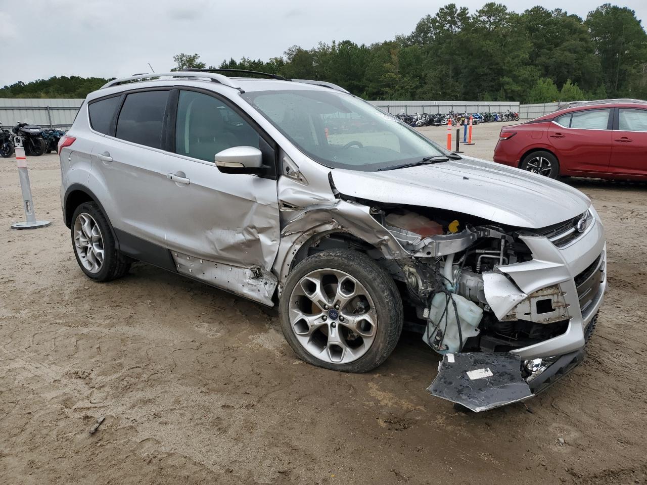 Lot #2943034282 2015 FORD ESCAPE TIT