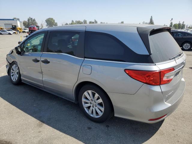 VIN 5FNRL6H2XJB083608 2018 Honda Odyssey, LX no.2