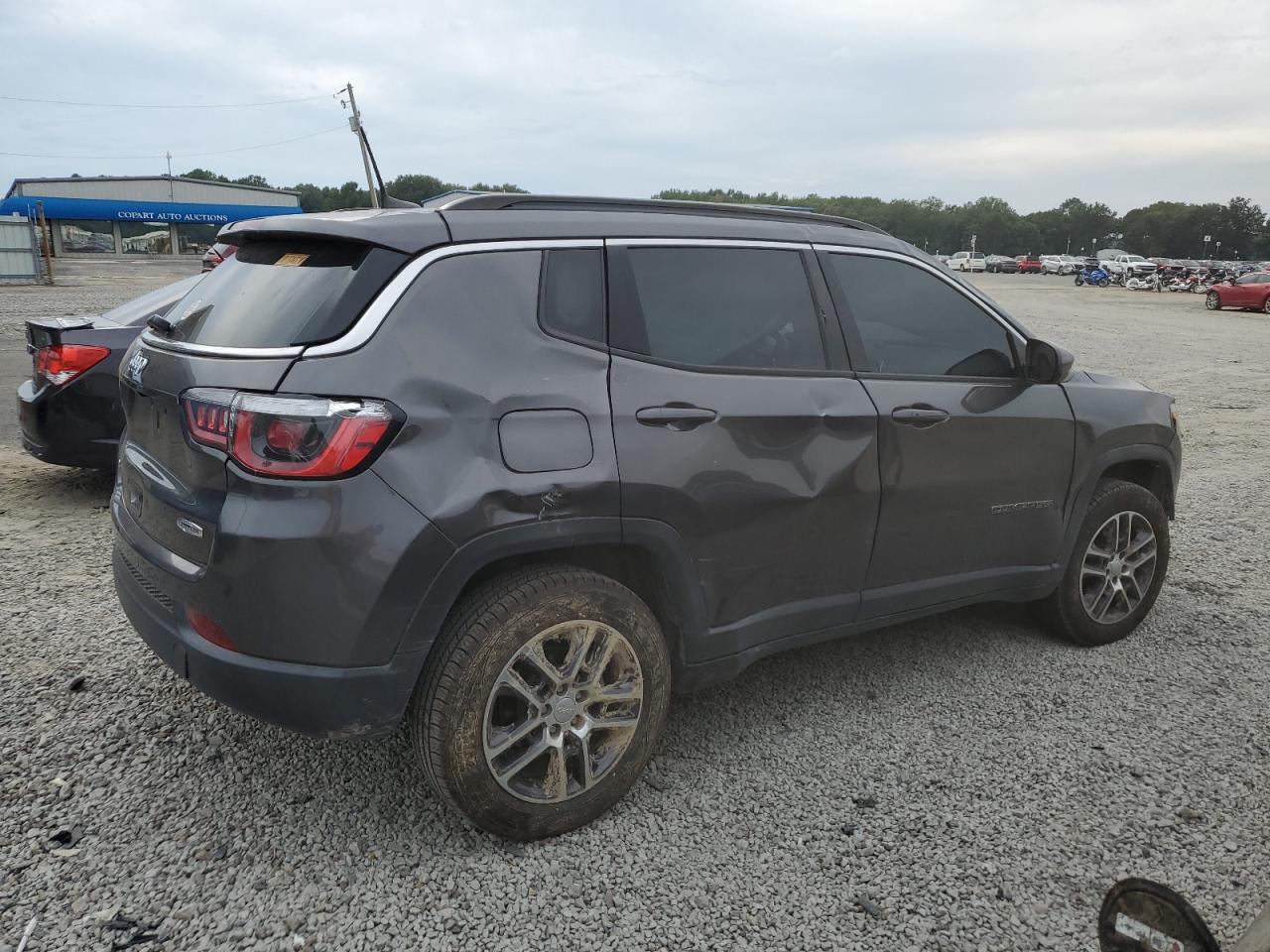 Lot #2952816750 2020 JEEP COMPASS LA