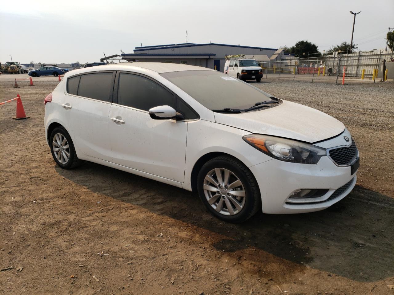 Lot #2928225709 2014 KIA FORTE EX